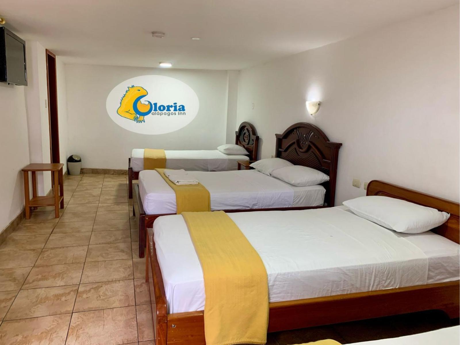 Gloria - Galapagos Inn Пуерто Айора Екстериор снимка